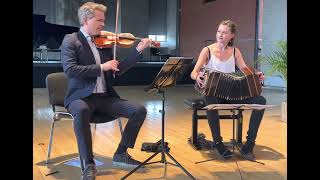 Mads Tolling and Åsbjørg Ryeng play Nada