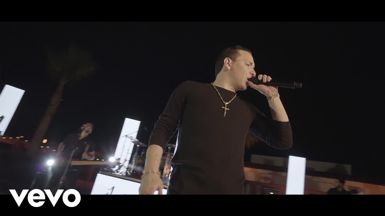 Javier Rosas Y Su Artillería Pesada - El Amigo (En Vivo)