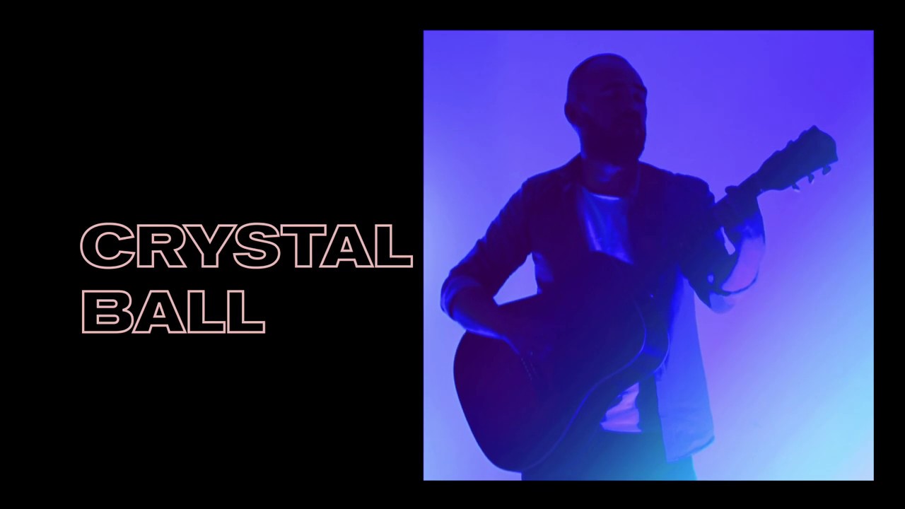在 YouTube 上观看 HOGNI - CRYSTAL BALL