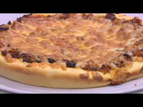 صورة  طريقة عمل البيتزا طريقة عمل بيتزا باللحمة المفرومة | نجلاء الشرشابي طريقة عمل البيتزا من يوتيوب