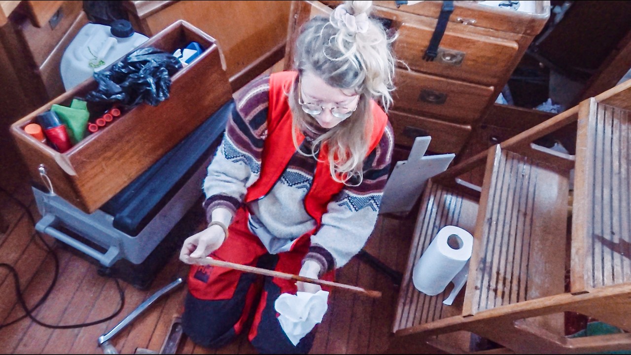 ⁣PREPARING OUR BOAT TO FACE GREENLAND'S ICEBERGS