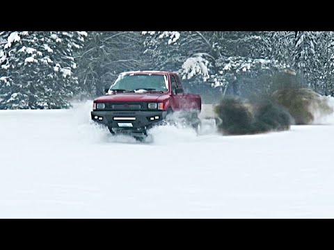 diesel-toyota-pickup-crazy-power-in-the-snow