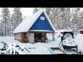 ТАЁЖНАЯ ИЗБА СОГРЕВАЛА В ЖУТКИЙ ХОЛОД \ СЛОМАЛСЯ БУРАН \  В -30° ХАРИУС КЛЮЁТ ОТЛИЧНО \ РЫБАЛКА 2022