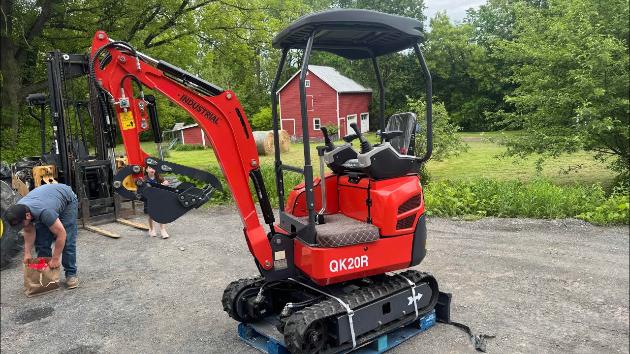 I Bought An Agt QK20R Chinese Mini Excavator