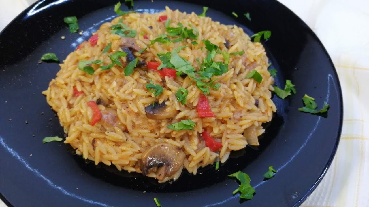 Κριθαράκι με μανιτάρια (νηστίσιμο)   Barley with mushrooms (fasting)  Ячмень с грибами (натощак)