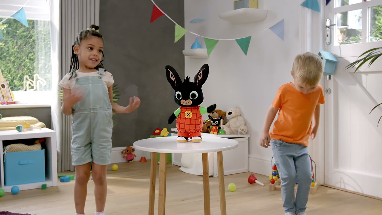 MUSICAL STATUES DANCING BING (15 second cut)