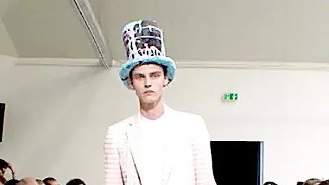 WALTER VAN BEIRENDONCK Menswear Spring 2013 Paris ...