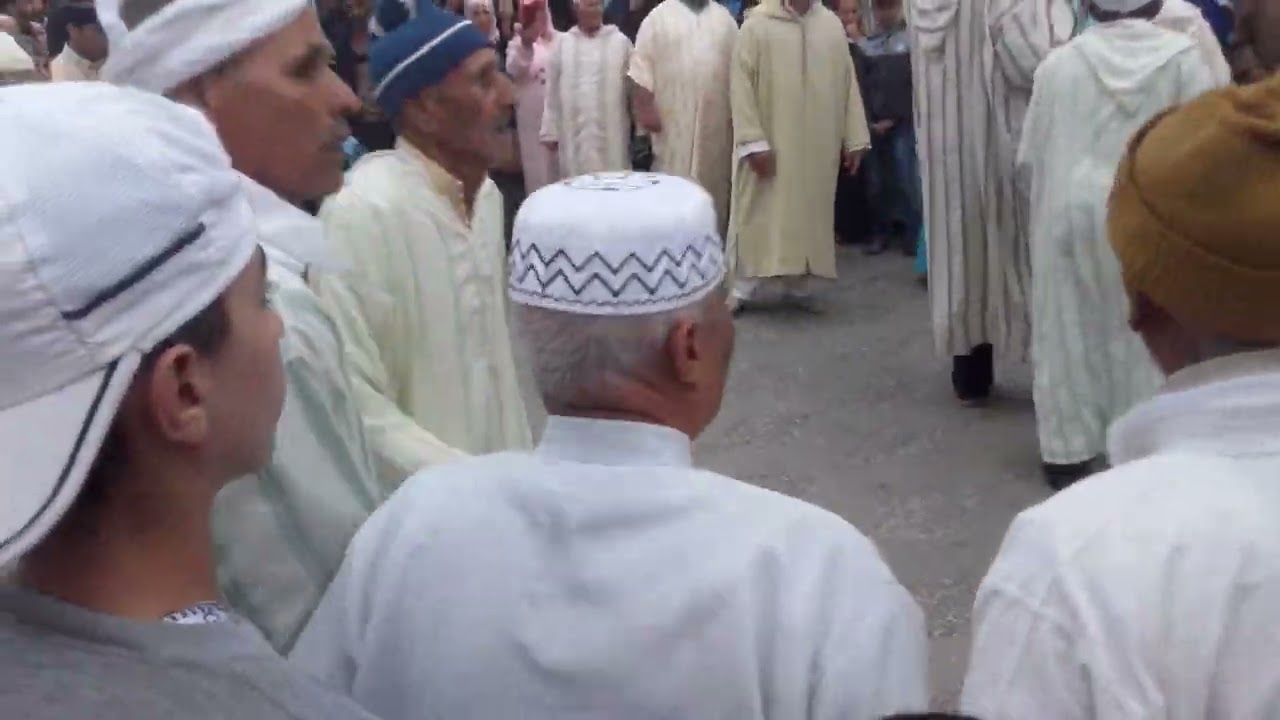 عيساوة في مدينة أصيلة/أصيلا شمال المغرب سنة 2019 ذكرى المولد النبوي الشريف وسط المدينة العتيقة