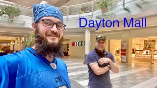 Dead Mall Dayton Mall w/ @MannyQuacioua #dayton #whatchaeatn