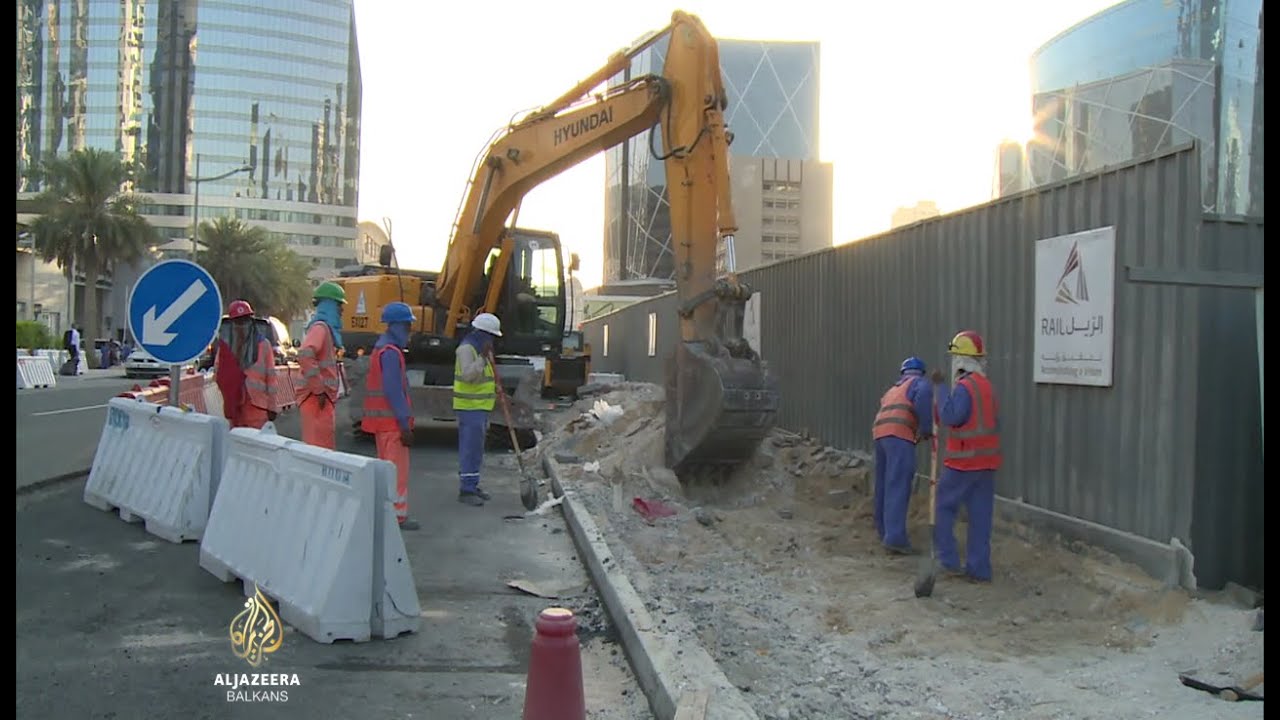 الجزيرة العالمية: تغييرات تُدخل على أوضاع العمال في قطر