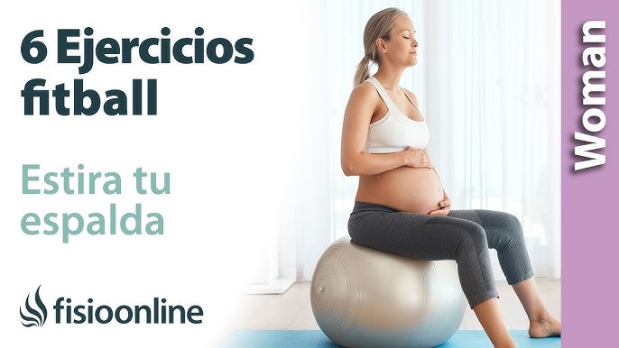 6 ejercicios con fitball en el embarazo para estirar tu espalda. Aprende a  realizarlos en casa. 