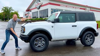 Ford Bronco - What's better than a Jeep, what's not - In-Depth Review by a Wrangler owner!