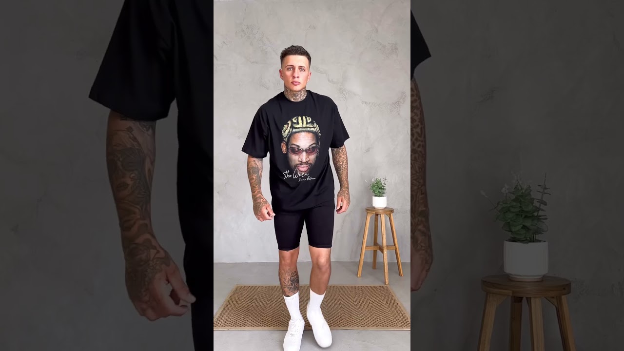 Which graphic tee are you choosing? 