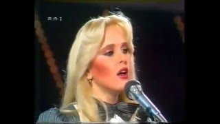 Video thumbnail of "Milk and Coffee - Quando incontri l'amore - Sanremo 1982"