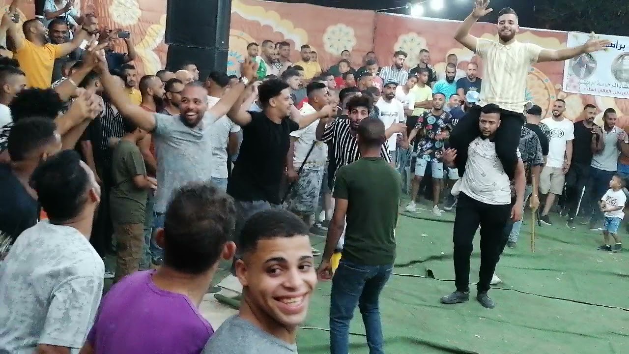 انقطعت الكهربا بس الشباب ولعوها نار سهره اسلام الريحاوي والفنان احمد العامر
