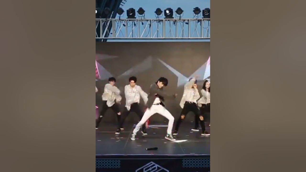 Boys wang zihao's dance skill before his trainee life 