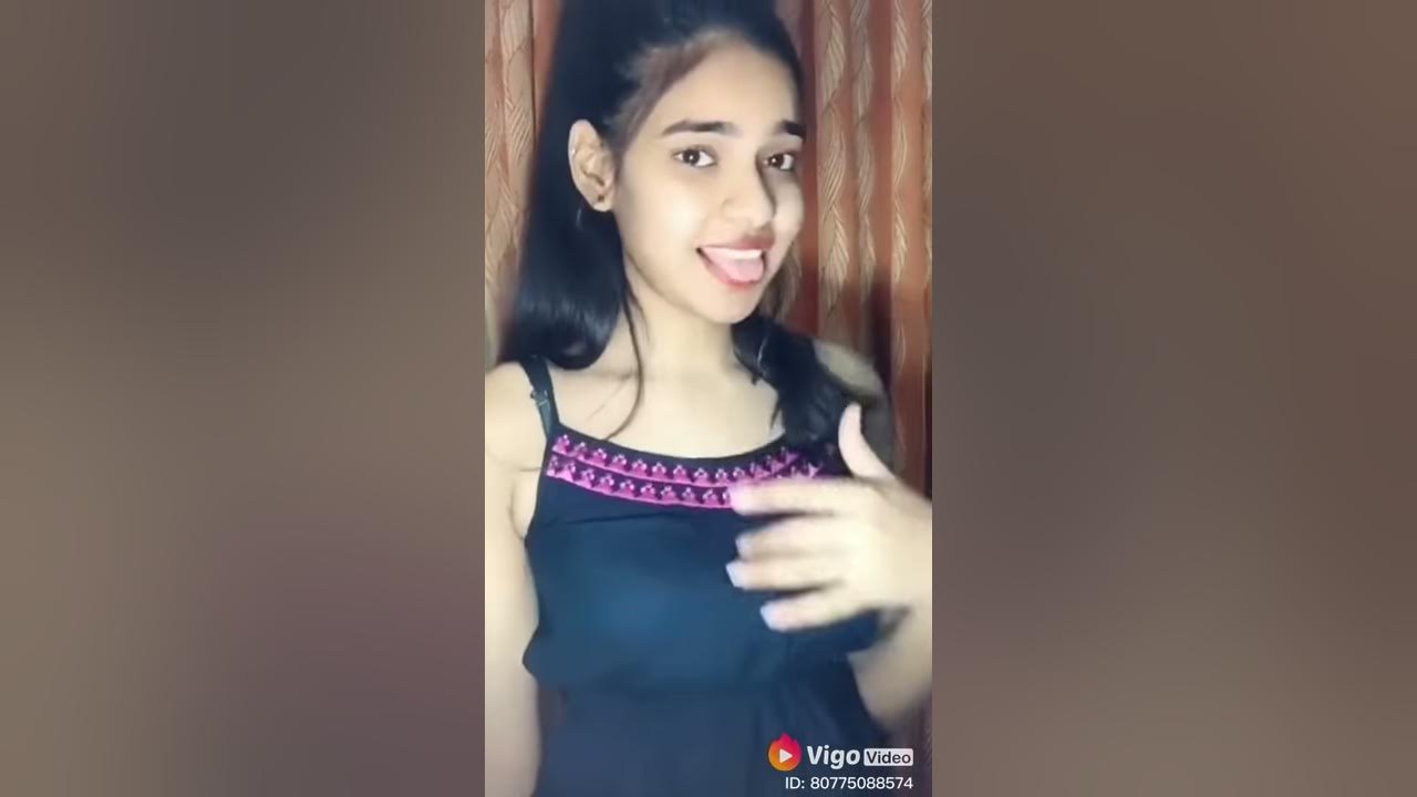 Hot Girl Sxy hot dance Tiktok video Dilbar Dilbar Song - YouTube