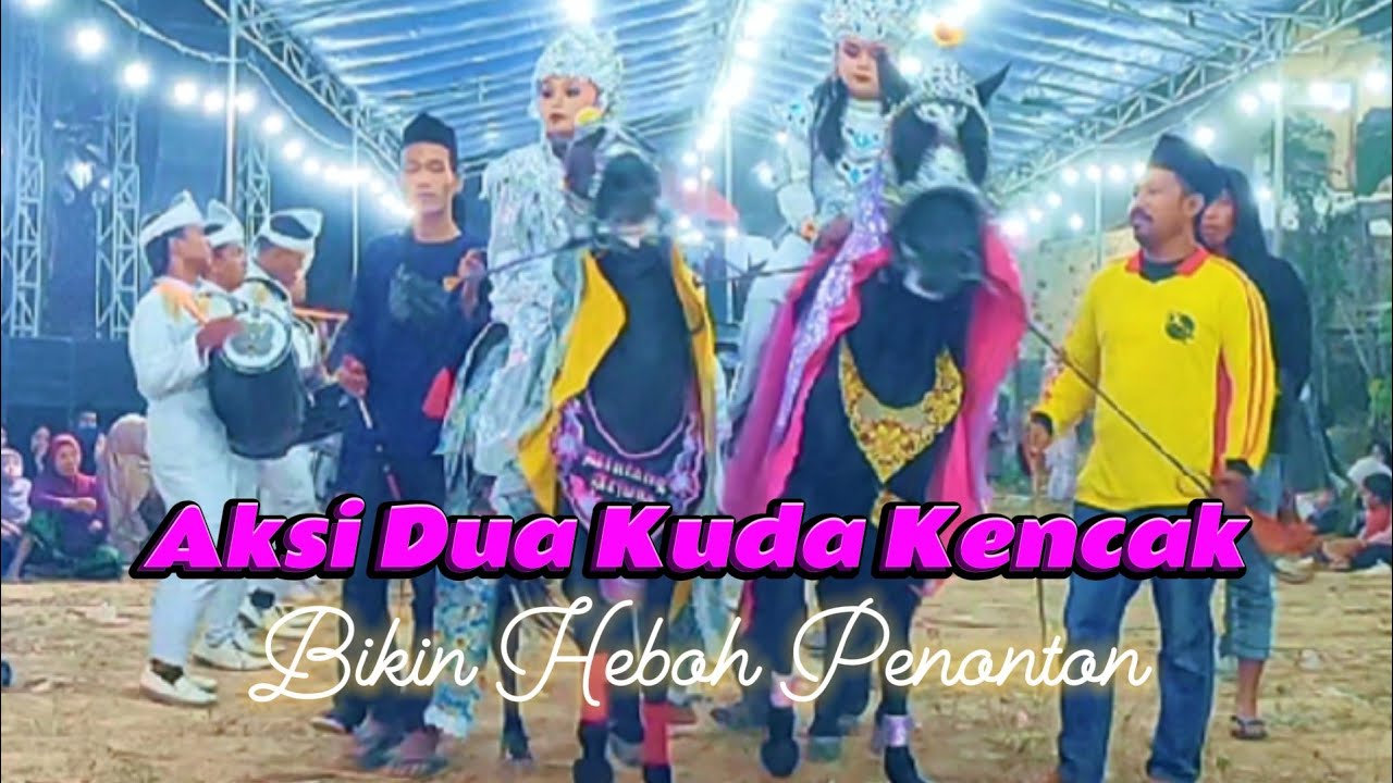 Aksi Dua Kuda Kencak Bikin Heboh Masyarakat Bersama Musik Tradisional Ternama Di Kab Sumenep