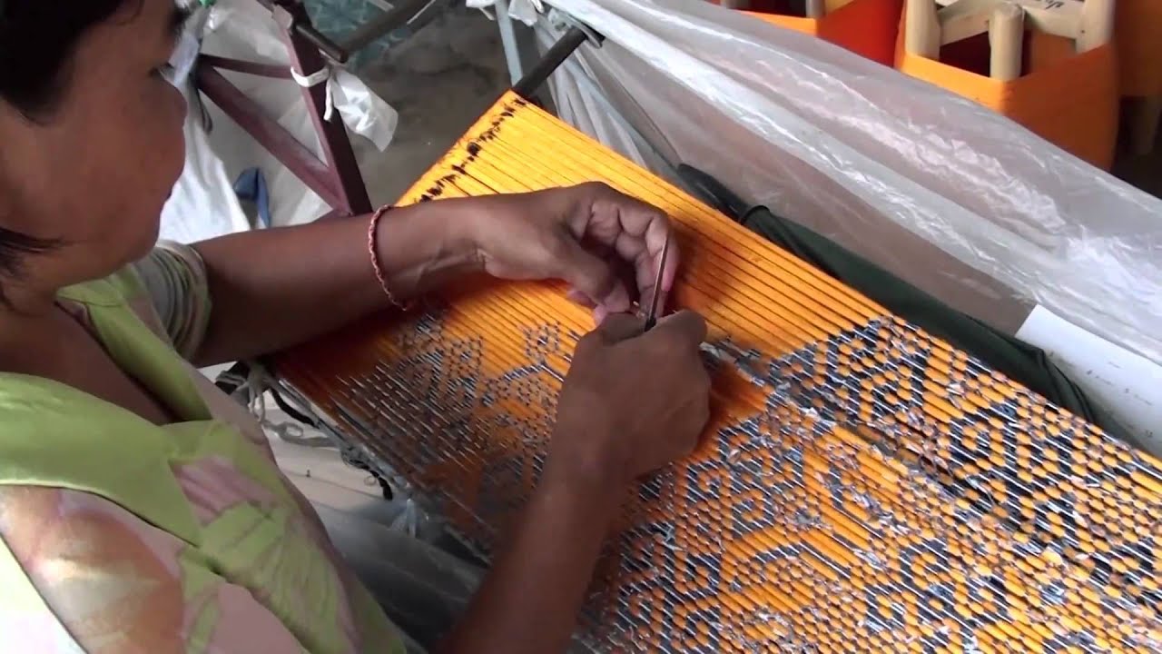 Thai IKAT Silk Weaving 2 - YouTube