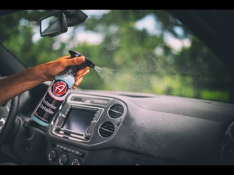 Квік детейлер інтер'єру авто Adam's Interior Detailer, Cucumber & Aloe 473 ml, видео 1