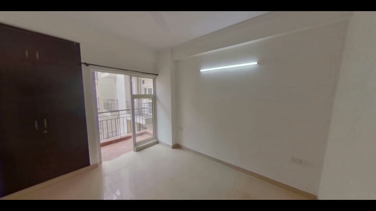 Video Tour of 3 BHK Apartment in Golf City, Sector 75, Noida.