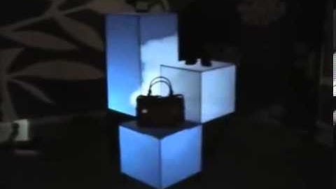 Facade Signage esempi di installazione fieristica