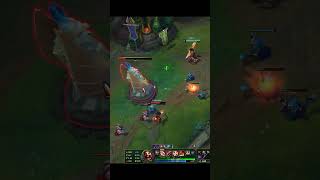 Draven Outplay R Flash Combo 🔥🔥🔥        #clips #leagueoflegends #gaming #twitch #streamer