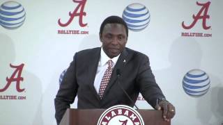 Avery Johnson gets emotional talking about his college coach