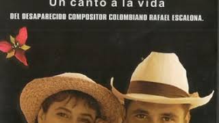 Watch Carlos Vives La Molinera video