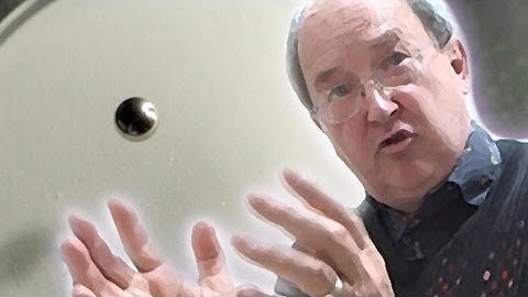 Granular Jets (slow motion) - Sixty Symbols