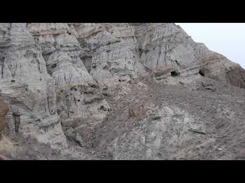 დიდი ქვაბები. გამოქვაბული კომპლექსი დავითგარეჯაში. ,,საქართველოს ბილიკებზე\"