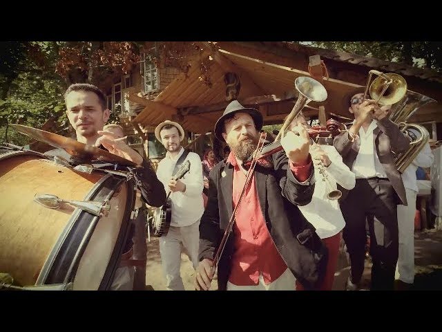 Добраночь - Прощай, Москва моя родная auf YouTube ansehen