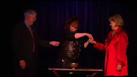 Squeak Technique by Jeff McBride