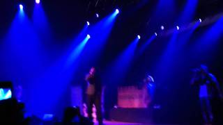 Marracash @ Alcatraz, Milano - 12/01/2012-  Quando ero vivo ft.J-Ax - King del Rap Tuor [Live]