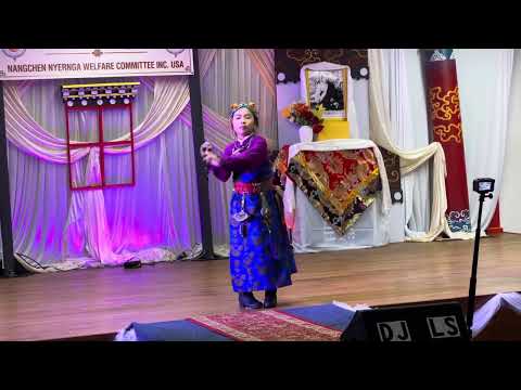 བུ་མོ་ངག་དབང་ལྷ་སྒྲོན་ནས་དབྱར་ཟླ་གསུམ།