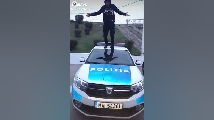 Tânăr din Dolj, filmat pe autospeciala de poliție