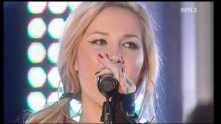 Sugababes - Ugly (Nobel Peace Prize Concert 2005)