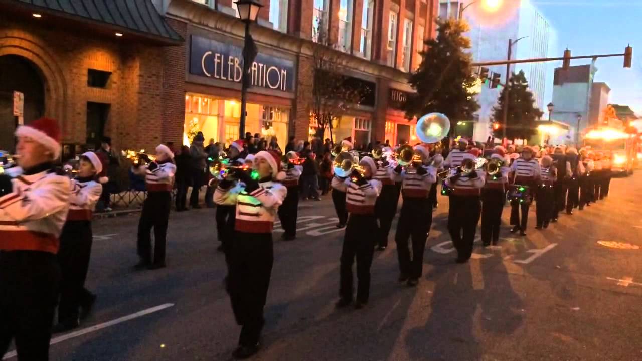 LCA Marching Bulldogs at the Lynchburg Christmas Parade 12/7/14 YouTube