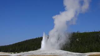 Old Faithful 8 27 17 by Don Bradner 65 views 6 years ago 4 minutes, 39 seconds