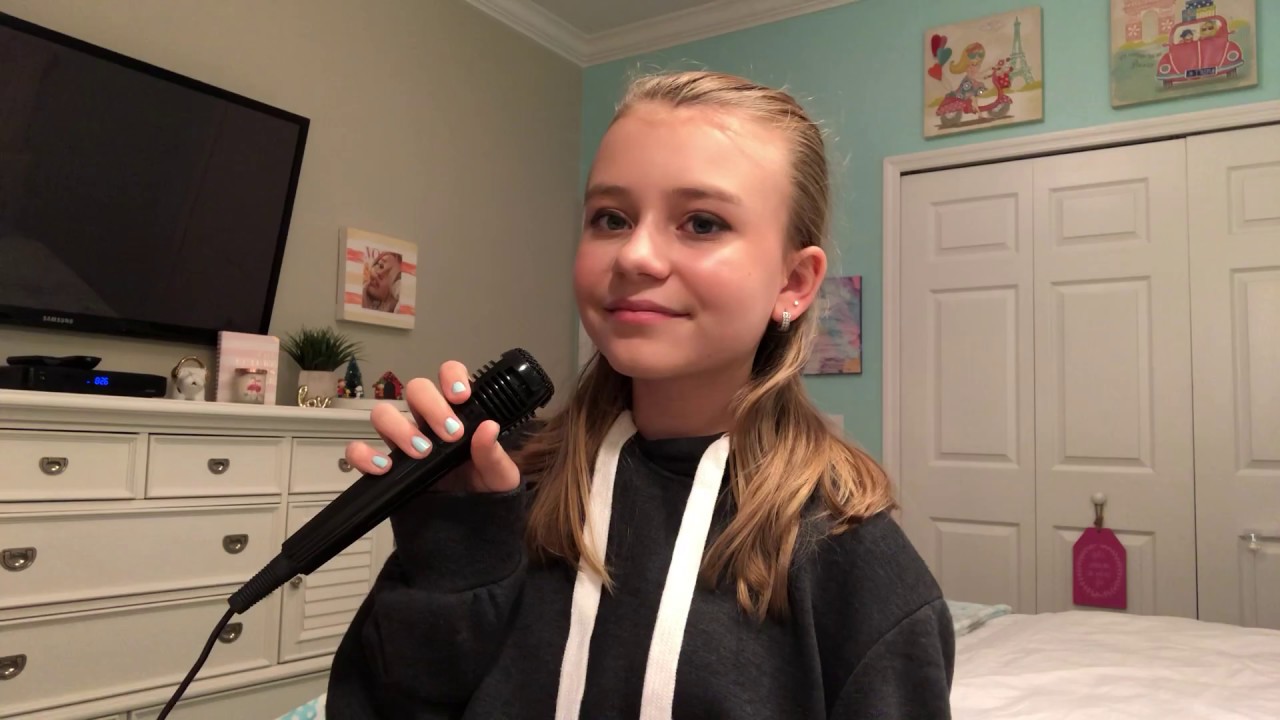 Dangerous Woman | Cover