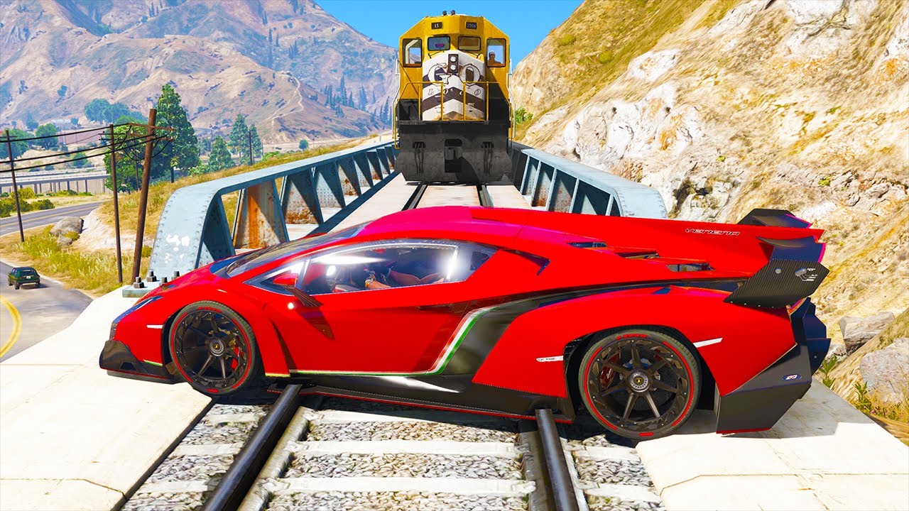Super Cars vs Train - GTA 5