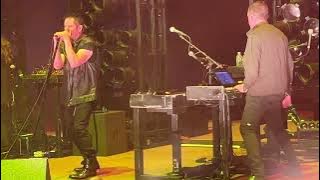 Nine Inch Nails - Every Day Is Exactly the Same (Live) 4K