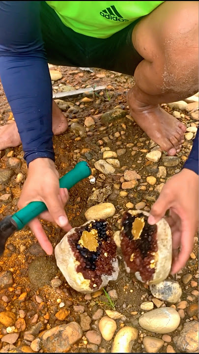 Download lagu Amazingly, gold panning yielded $100,000 today. #gold #viral #goldcollector #satisfying #funny