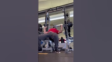 Big incline bench press fail, blacking out with 270 pounds