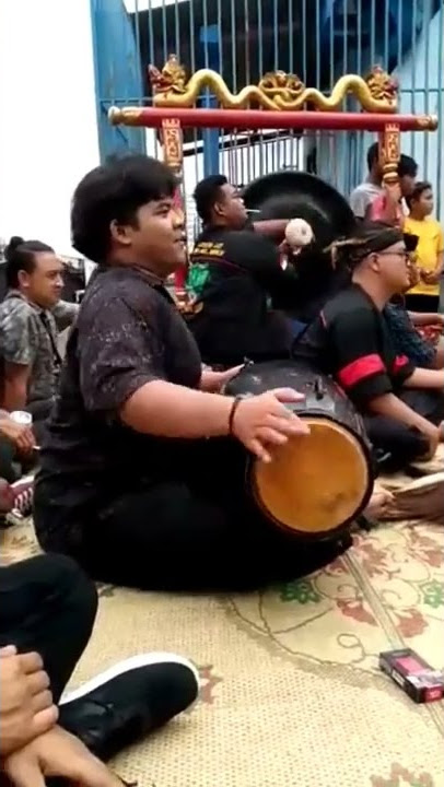 kendang nanda menggila