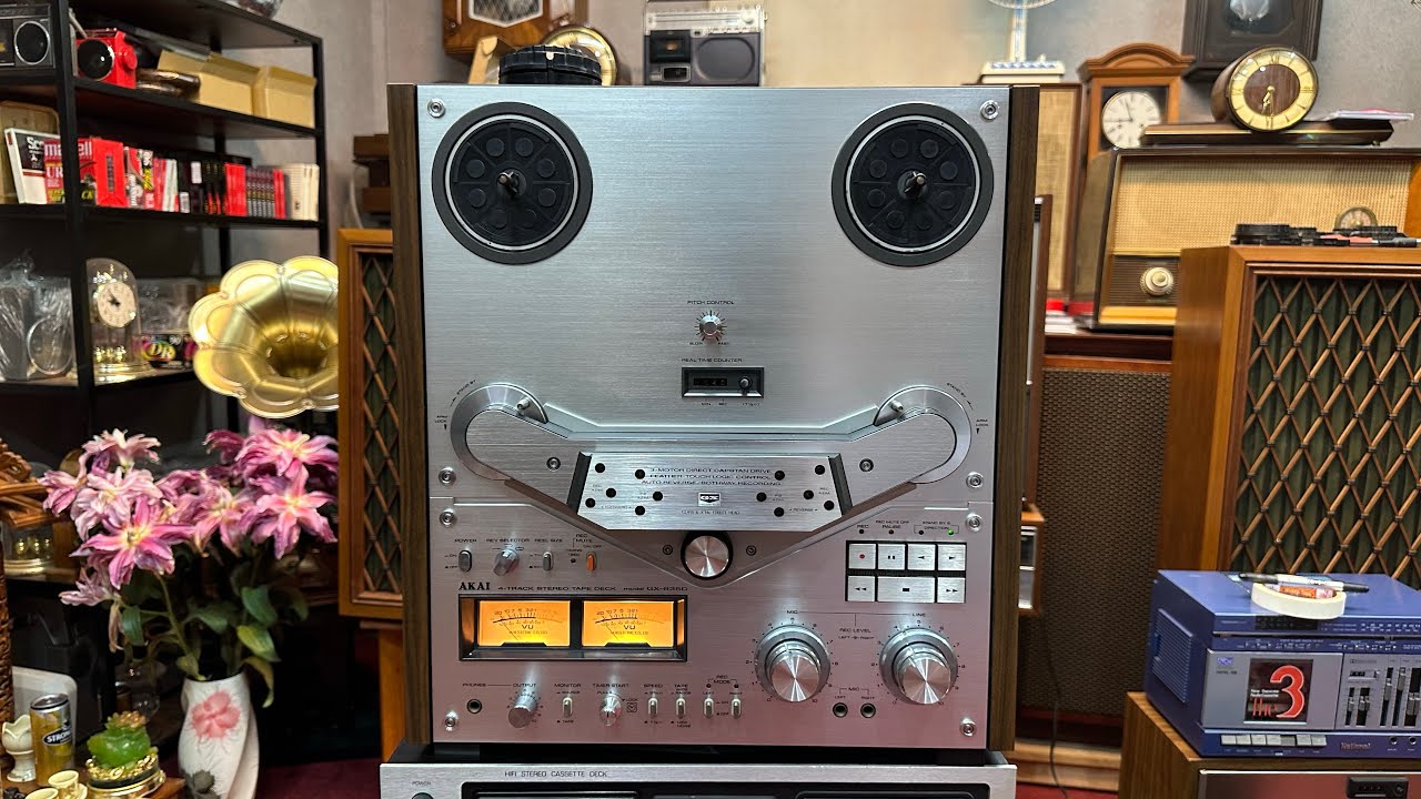 Cối Akai 635D nút đỏ đẹp căng. Hoàng Gia Audio 0975884009