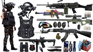 Special police weapon set toy unboxing, AR15, M249, Desert Eagle, 98K, HK416, shield. screenshot 3