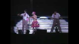 10. Material Girl - Madonna - Who's That Girl Tour - Live In Japan