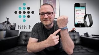 Fitbit Flex Unboxing & First Look! (Wireless Activity + Sleep Wristband)