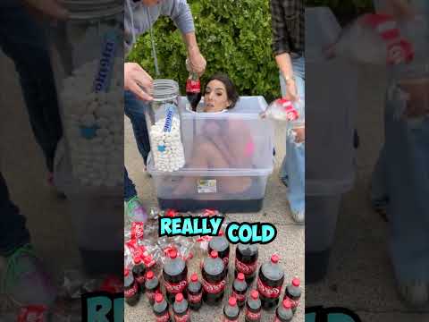 Coke And Mentos With The Girl Inside! ?